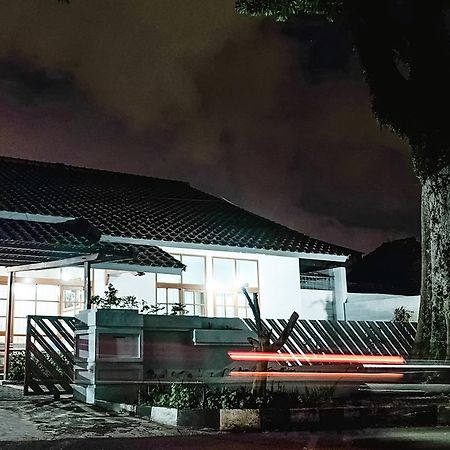 Boscha House Villa Bandung Exterior photo